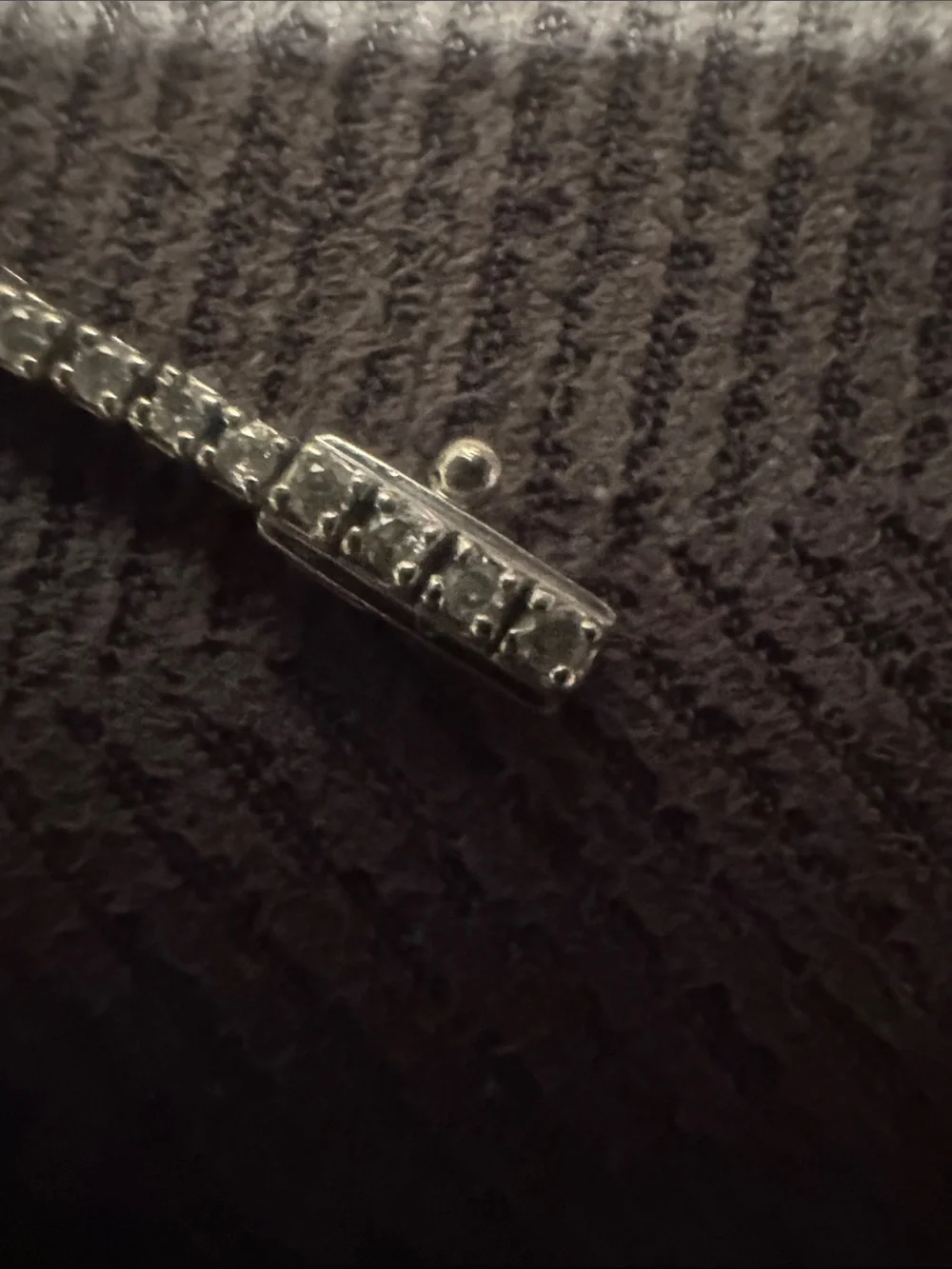 14 K White Gold 1 carat TW Natural Diamond tennis bracelet.
